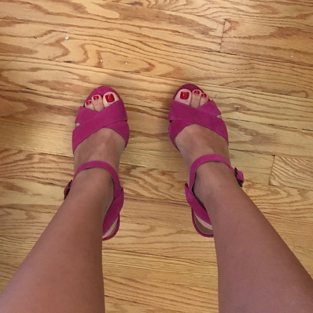 Steve Madden fuschia herps